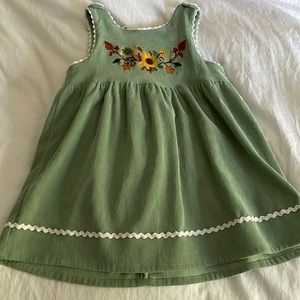 Cracker Barrel green corduroy embroidered autumn harvest dress size 5